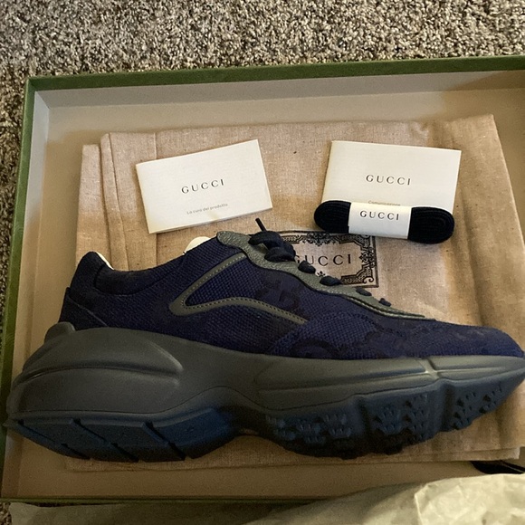 Gucci sneakers brand new - Picture 2 of 3